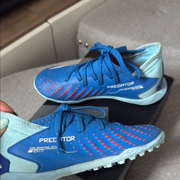 Adidas predator soccer shoes - Picture 4 of 10